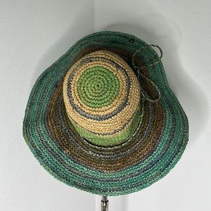 🔹 Peter Grimm Raffia Woven Beach Hat